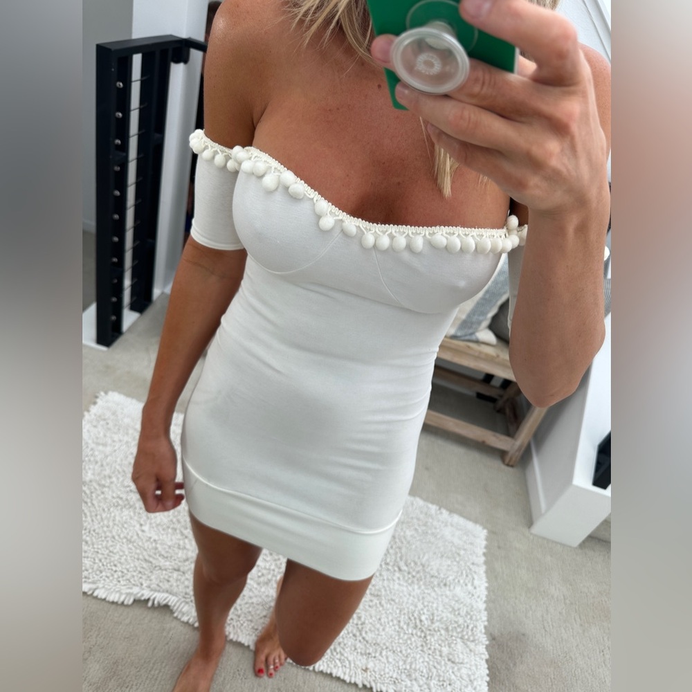 For Love & Lemons White Off-Shoulder Bodycon Mini Dress XS - Picture 4 of 13